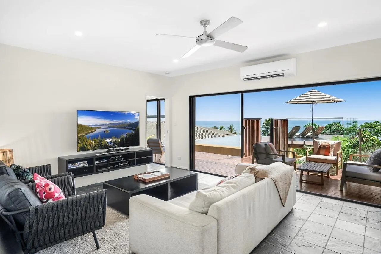 Belle Escapes Trinity Blue Oceanview Home Trinity Beach